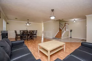 2235 Heatherwood Dr, Missouri City, TX 77489 - Photo 8