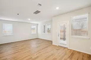 19822 Emerald Bnd Wy, Atascocita, TX 77346 - Photo 4