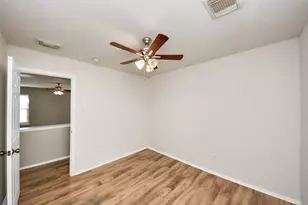 2627 Skyview Shadows Ct, Houston, TX 77047 - Photo 28