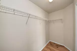2627 Skyview Shadows Ct, Houston, TX 77047 - Photo 26