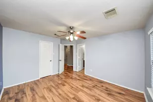 2627 Skyview Shadows Ct, Houston, TX 77047 - Photo 24