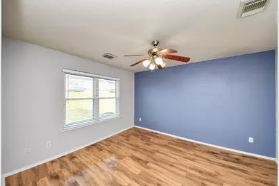 2627 Skyview Shadows Court, Houston, TX 77047 - Photo 4