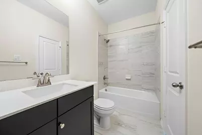 9806 Oakwood Trail, Missouri City, TX 77459 - Photo 28