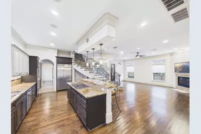 4003 Dumbarton Street, Houston, TX 77025 - Photo 10