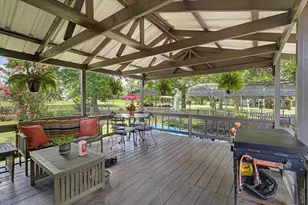 384 Co Rd 2046, Hull, TX 77564 - Photo 36