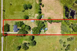 384 Co Rd 2046, Hull, TX 77564 - Photo 2