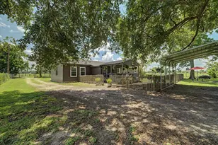 384 Co Rd 2046, Hull, TX 77564 - Photo 34