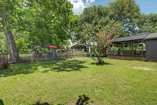 384 Co Rd 2046, Hull, TX 77564 - Photo 40