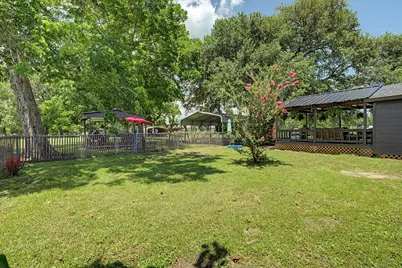384 County Road 2046, Hull, TX 77564 - Photo 40