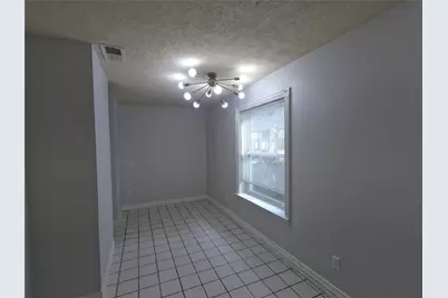 75 Willowwood Circle, The Woodlands, TX 77381 - Photo 4