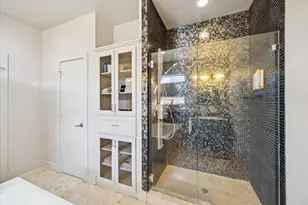 908 Hutchins St, Houston, TX 77003 - Photo 14