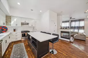 908 Hutchins St, Houston, TX 77003 - Photo 8