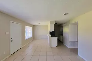 3206 Lobit Dr, Dickinson, TX 77539 - Photo 2