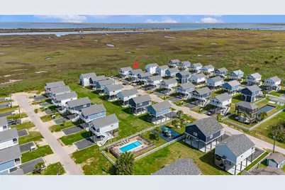 1094 Cedar Lane, Gilchrist, TX 77617 - Photo 40