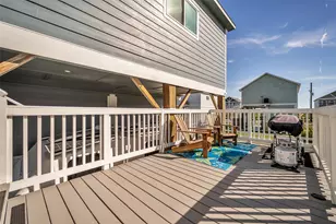 1094 Cedar Ln, Gilchrist, TX 77617 - Photo 4