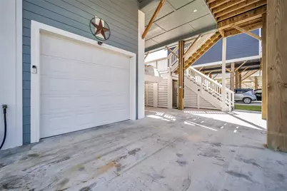 1094 Cedar Lane, Gilchrist, TX 77617 - Photo 32