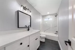 6502 Trail Valley Way, Houston, TX 77086 - Photo 22