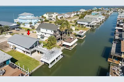 21911 Guadalupe Drive, Galveston, TX 77554 - Photo 2