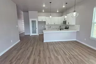 727 Rd 5714, Cleveland, TX 77327 - Photo 6
