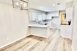 16810 Limeshade Ln, Sugar Land, TX 77498 - Photo 8