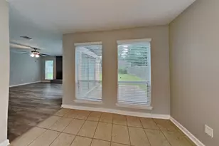 1070 Red Rock Canyon Dr, Katy, TX 77450 - Photo 6