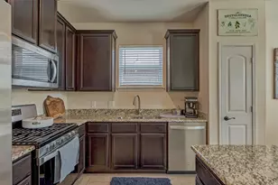8884 Oval Glass St, Conroe, TX 77304 - Photo 12
