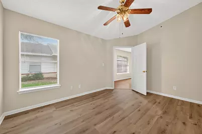 4630 Croker  Ridge Road, Houston, TX 77053 - Photo 12