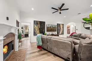 6318 Ezzard Charles Ln, Houston, TX 77091 - Photo 6