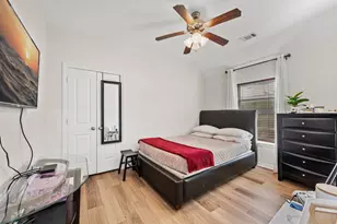 6318 Ezzard Charles Ln, Houston, TX 77091 - Photo 30