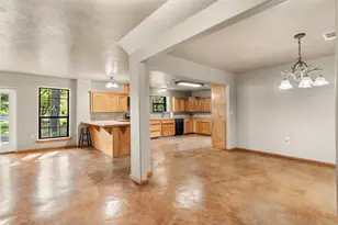 20476 Sullivan Rd, New Caney, TX 77357 - Photo 14