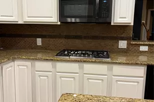 3613 Knotty Pine Cir, Pearland, TX 77581 - Photo 8