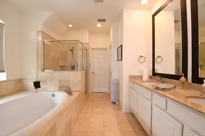 9127 Harbor Hills Drive, Houston, TX 77054 - Photo 16