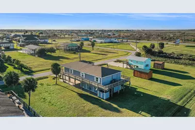 970 S Wommack Drive S, Crystal Beach, TX 77650 - Photo 44
