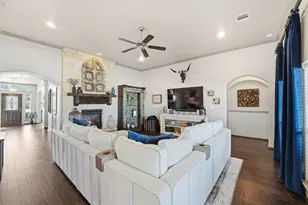 4735 Camp Creek Rd, Baytown, TX 77523 - Photo 8