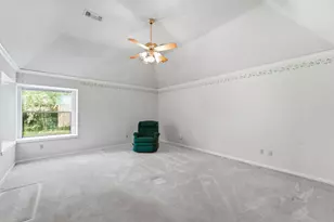 1013 Glenshannon Ave, Friendswood, TX 77546 - Photo 14