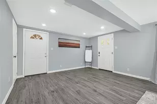 507 E 3rd St, El Campo, TX 77437 - Photo 6