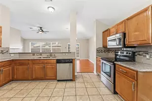 4930 Bryant Ridge Rd, Houston, TX 77053 - Photo 4