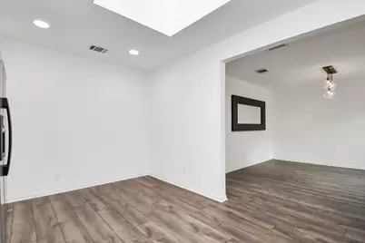 1914 Courtney Lane Drive, Houston, TX 77042 - Photo 14