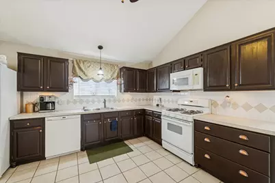 24919 Bovington Drive, Spring, TX 77389 - Photo 6