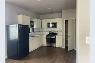 884 County Road 3550 #4, New Caney, TX 77327 - Photo 8