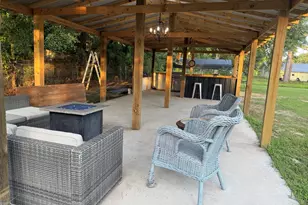 277 Lucy, Livingston, TX 77351 - Photo 6