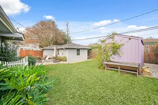 6449 Country Club Dr, Houston, TX 77023 - Photo 24