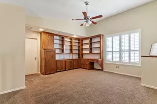3218 Freshmeadows Dr, Houston, TX 77063 - Photo 20