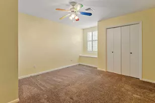 3218 Freshmeadows Dr, Houston, TX 77063 - Photo 26