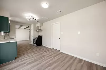 11722 Langdon Lane, Houston, TX 77072 - Photo 14