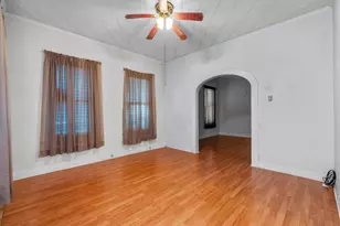 3322 Ave Q 1/2, Galveston, TX 77550 - Photo 4