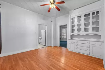 3322 Avenue Q 1/2, Galveston, TX 77550 - Photo 8