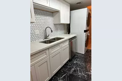 12633 Memorial Dr #96, Houston, TX 77024 - Photo 16