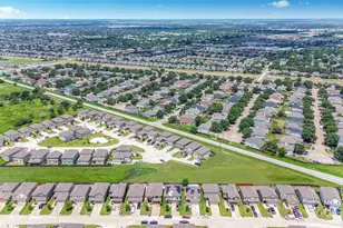 18638 Lansdowne Stream Path, Katy, TX 77449 - Photo 6