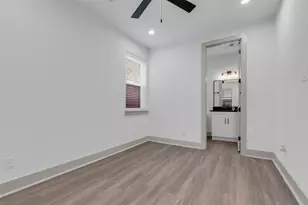 5310 Kindred Gdn Ln, Houston, TX 77091 - Photo 4